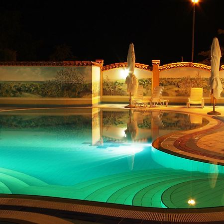 Hotel Villa Letan Fazana Bagian luar foto