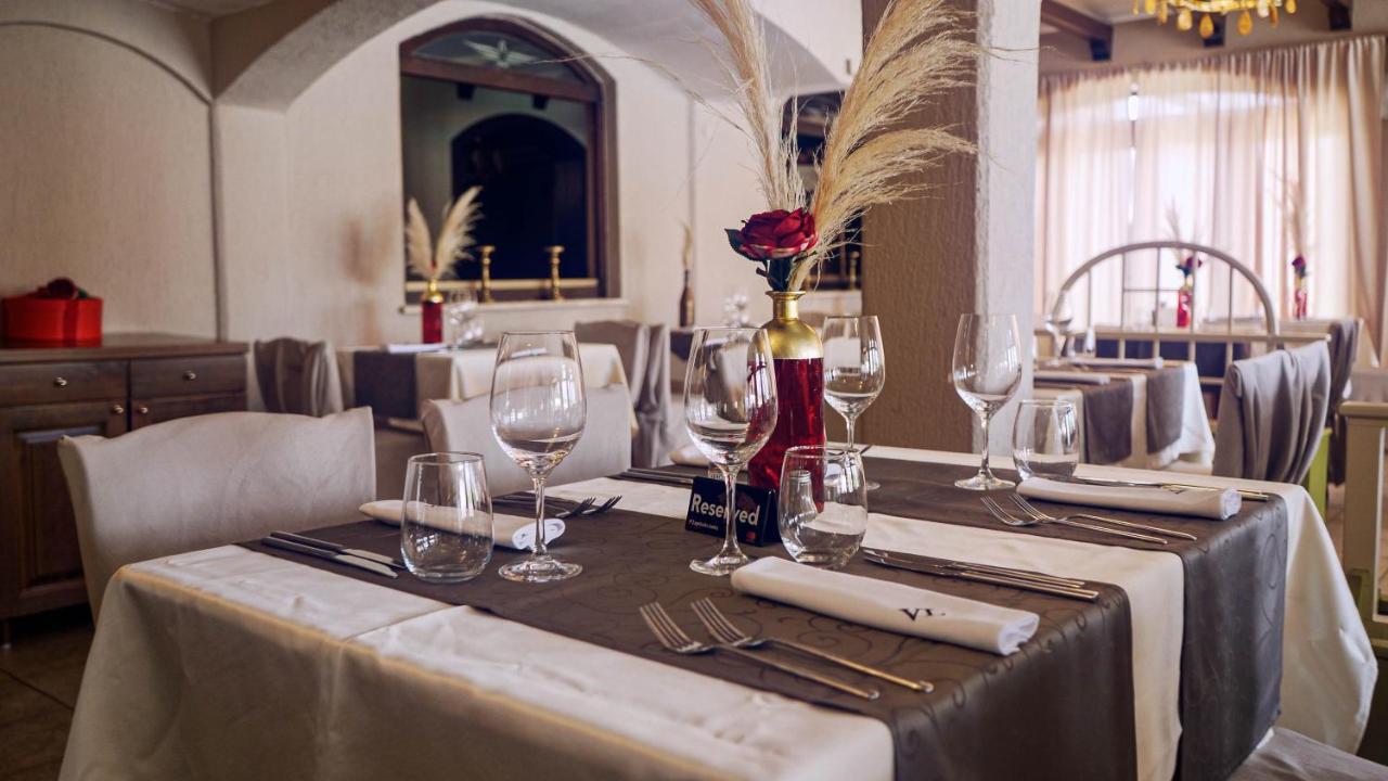 Hotel Villa Letan Fazana Bagian luar foto