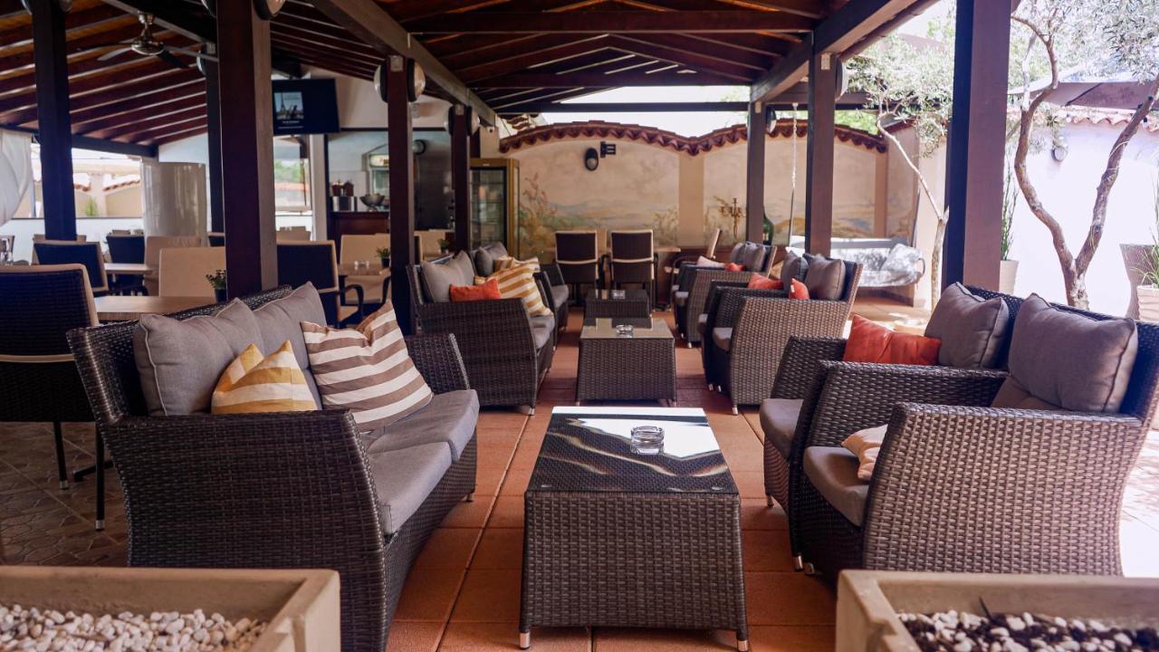 Hotel Villa Letan Fazana Bagian luar foto