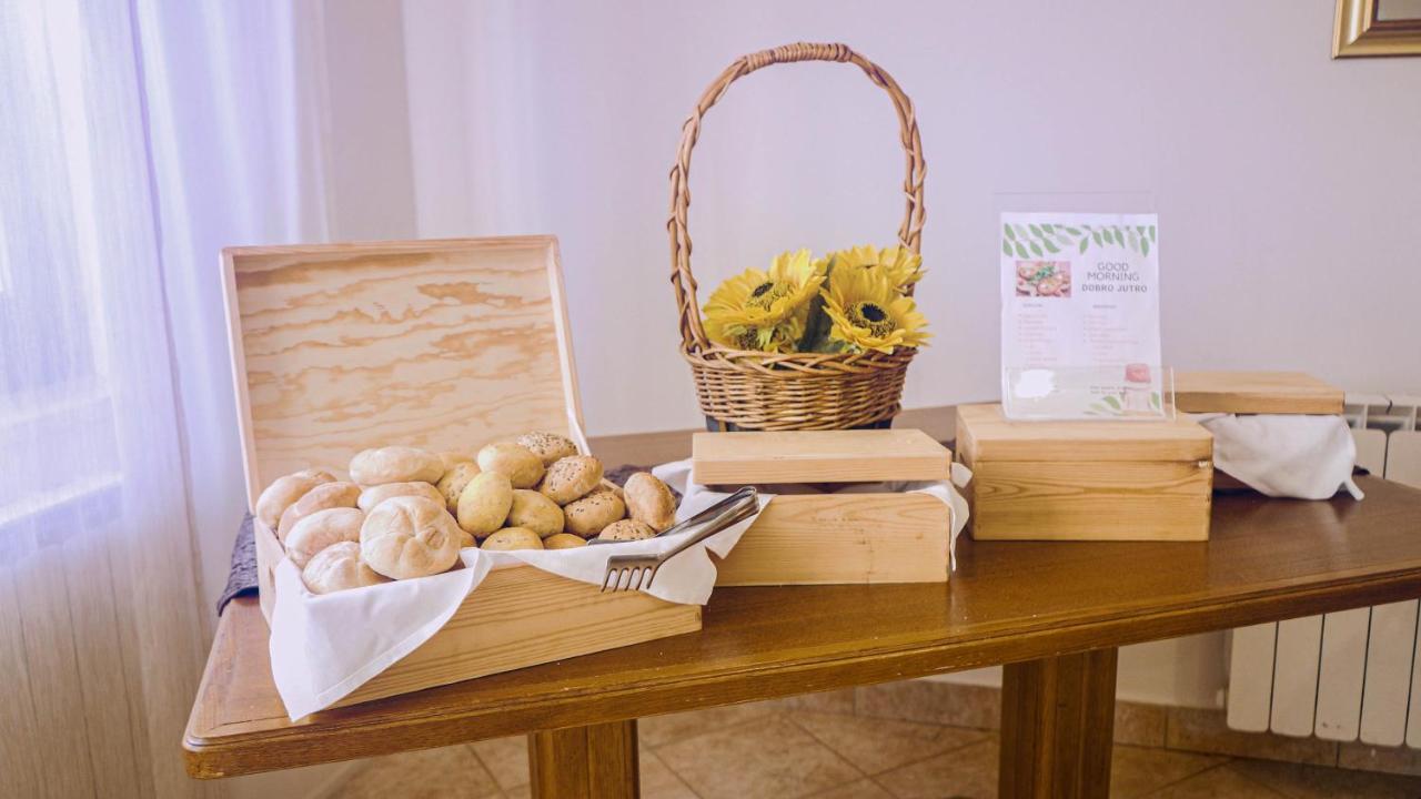 Hotel Villa Letan Fazana Bagian luar foto